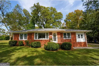 370 Georgia Avenue, Fayetteville, GA 30214 - Photo 1