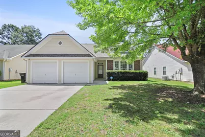 76 Camden Way, Fairburn, GA 30213 - Photo 1
