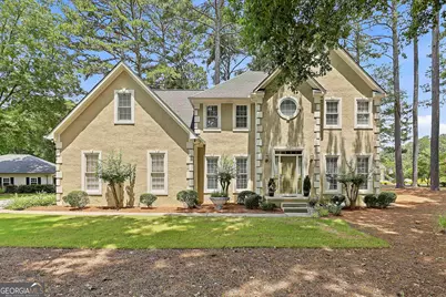 121 Tamerlane, Peachtree City, GA 30269 - Photo 1
