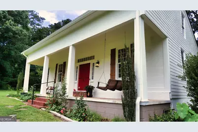 592 Fayetteville Road, Fairburn, GA 30213 - Photo 1