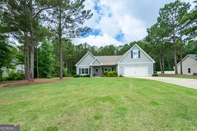 200 Fenwick Farms Drive, Lagrange, GA 30241 - Photo 1