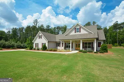 164 Brinley Drive, Sharpsburg, GA 30277 - Photo 1