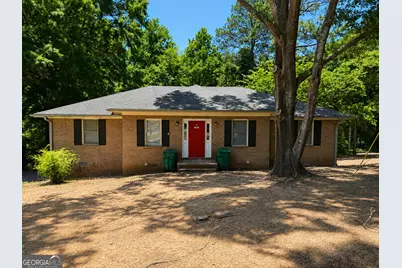 1921 Karen Circle, Milledgeville, GA 31061 - Photo 1