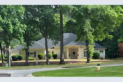118 Woodchase, Lagrange, GA 30240 - Photo 1