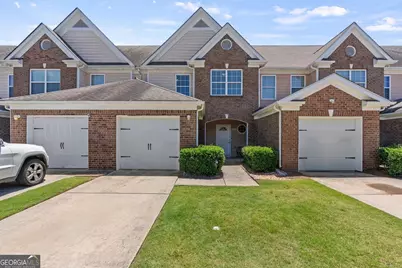 121 Village Drive, Loganville, GA 30052 - Photo 1