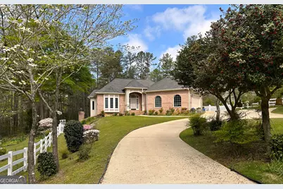 132 Sunny Point Circle, Lagrange, GA 30240 - Photo 1