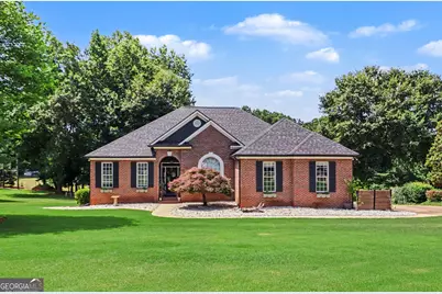 80 Bay Drive, Newnan, GA 30263 - Photo 1