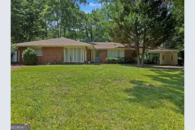 675 Holly Drive, Gainesville, GA 30501 - Photo 1