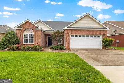 104 Witherspoon Court, Warner Robins, GA 31088 - Photo 1