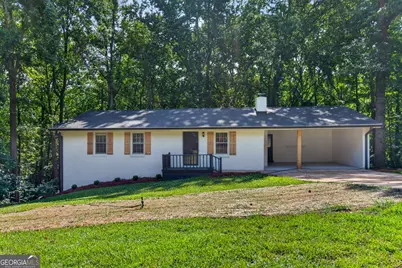 126 N Lake Drive, Lagrange, GA 30240 - Photo 1