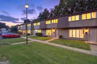 1811 Ashborough Circle #G, Marietta, GA 30067 - Photo 1