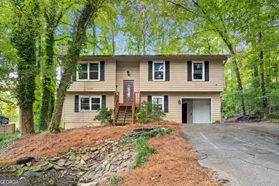 571 Tate Creek Court NW, Acworth, GA 30102 - Photo 1