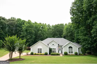 122 Colonial Court, Lagrange, GA 30240 - Photo 1
