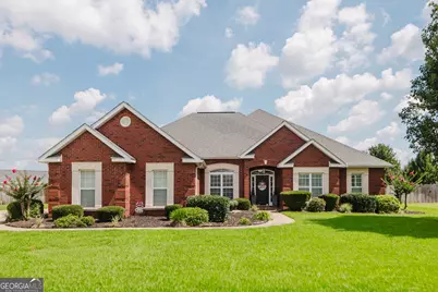 610 Twelve Oaks Drive, Warner Robins, GA 31088 - Photo 1