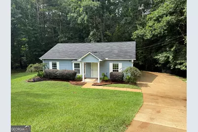 449 Hampton Green Drive, Lagrange, GA 30240 - Photo 1
