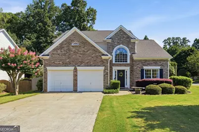 555 Kingsport Drive, Alpharetta, GA 30076 - Photo 1