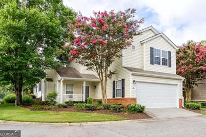 126 W Oaks Place, Woodstock, GA 30188 - Photo 1