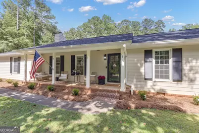25 Eastwood Drive, Newnan, GA 30265 - Photo 1