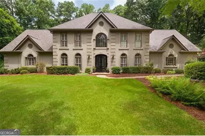 5825 Plantation Drive, Roswell, GA 30075 - Photo 1