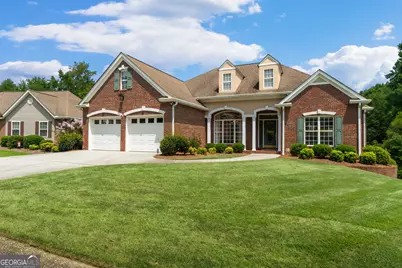 106 Manor Way, Carrollton, GA 30117 - Photo 1