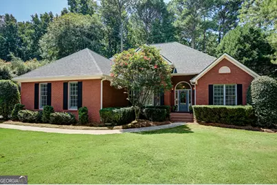 40 Shoreline Drive, Newnan, GA 30263 - Photo 1