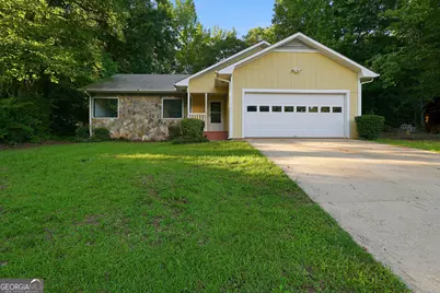 140 Forrest Brook Drive, Palmetto, GA 30268 - Photo 1