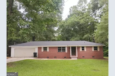 327 W Bonnell Street, Oxford, GA 30054 - Photo 1