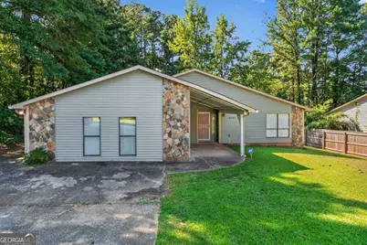 8340 Beechwood Trace, Riverdale, GA 30274 - Photo 1