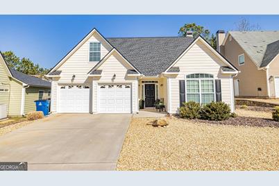 135 Saint Albans Way, Peachtree City, GA 30269 - Photo 1