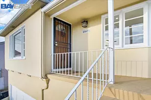 10600 Sheldon St, Oakland, CA 94605 - Photo 11
