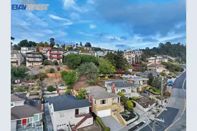 10600 Sheldon St., Oakland, CA 94605 - Photo 43