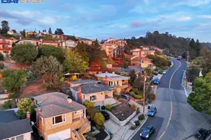 10600 Sheldon St, Oakland, CA 94605 - Photo 49