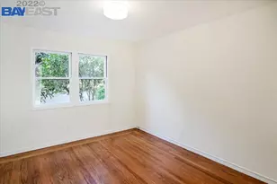 10600 Sheldon St, Oakland, CA 94605 - Photo 27