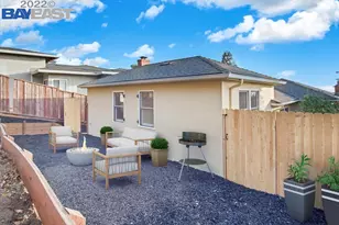10600 Sheldon St, Oakland, CA 94605 - Photo 37