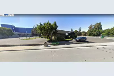 660 Donohoe St, East Palo Alto, CA 94303 - Photo 1