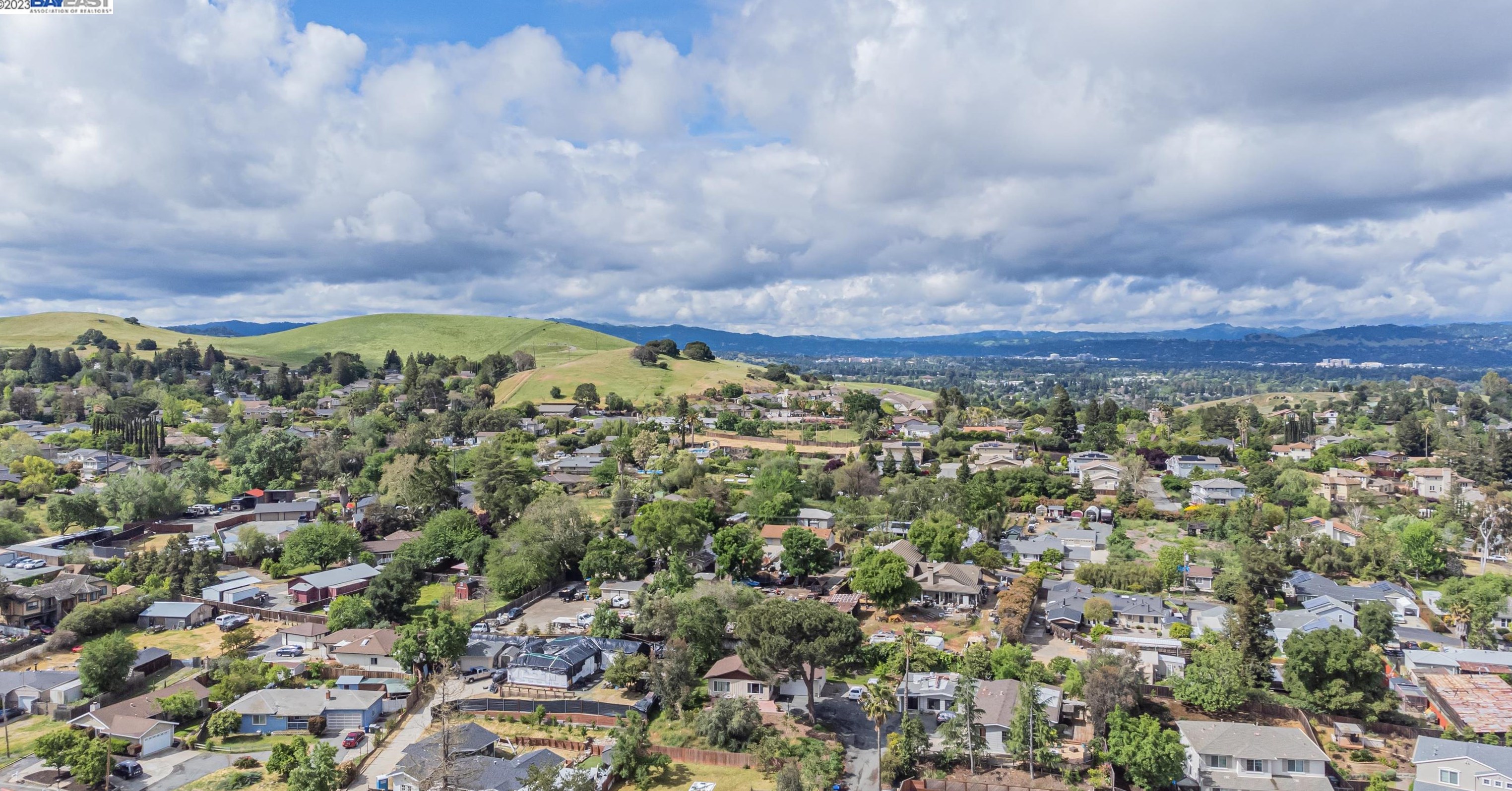 4307 Grammercy Ln, Concord CA  94521-4206 exterior