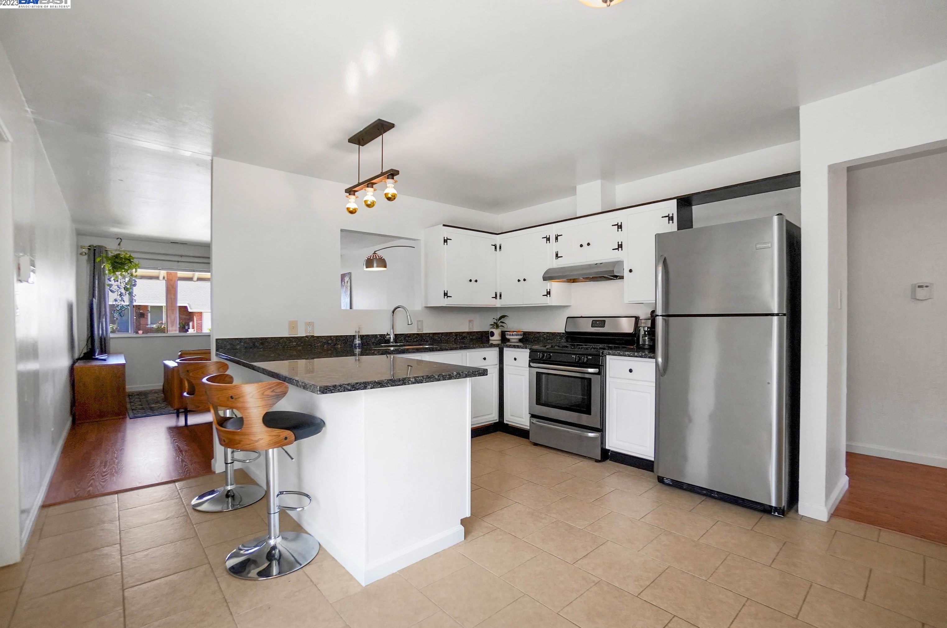 3421 Roosevelt Ave, Richmond CA  94805-2153 exterior