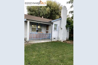 1038 Runnymede, East Palo Alto, CA 94303 - Photo 1