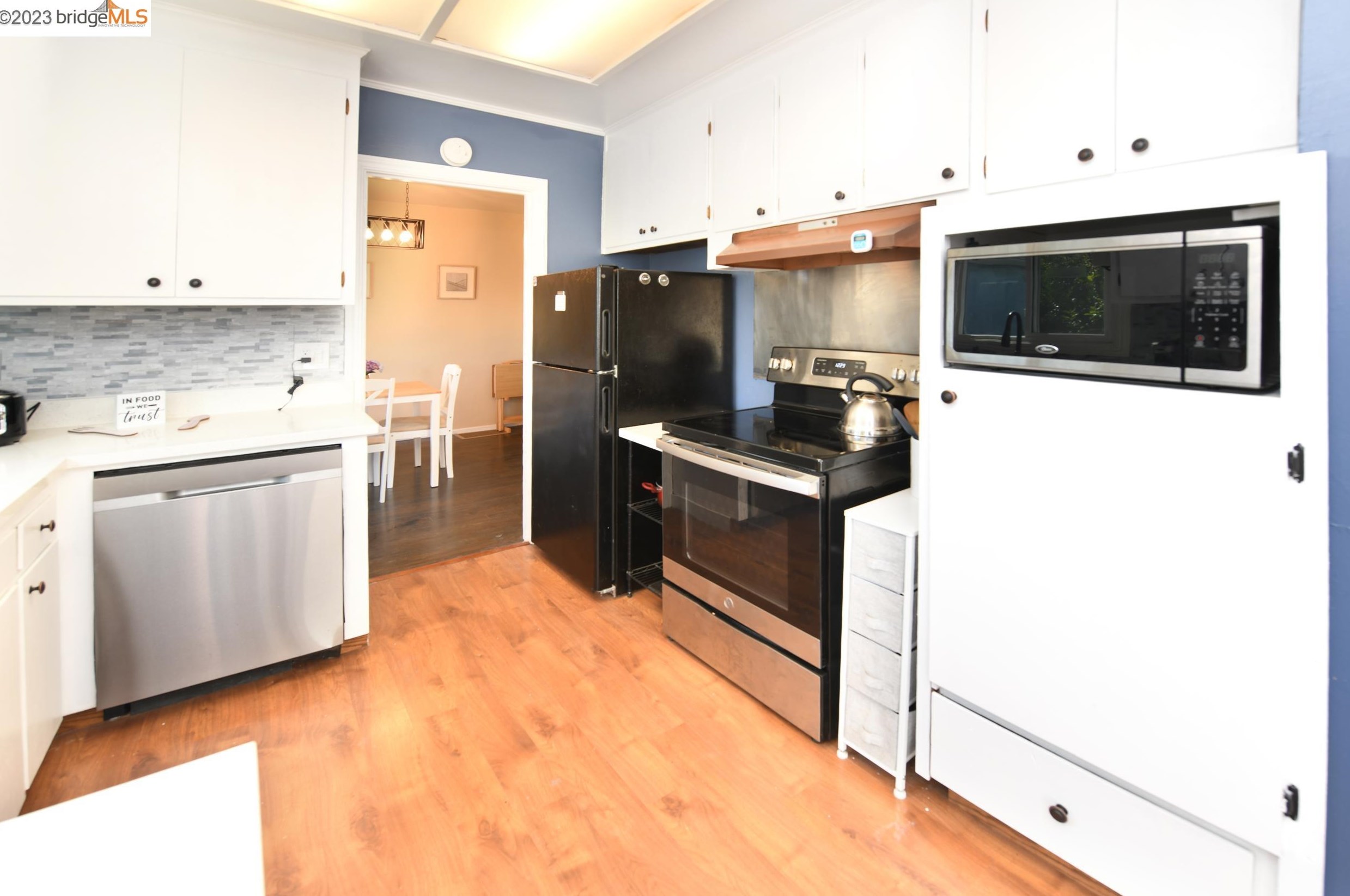515 Sonoma Ave, Rodeo CA  94572-1634 exterior