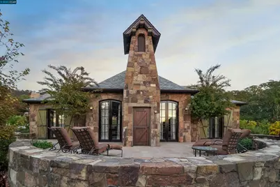 7 Country Oak Ln, Alamo, CA 94507 - Photo 37