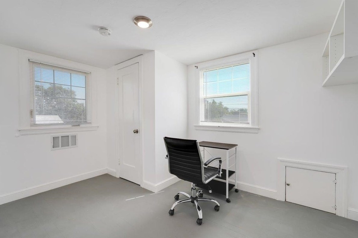 2939 Concord Blvd, Concord CA  94519-2610 exterior