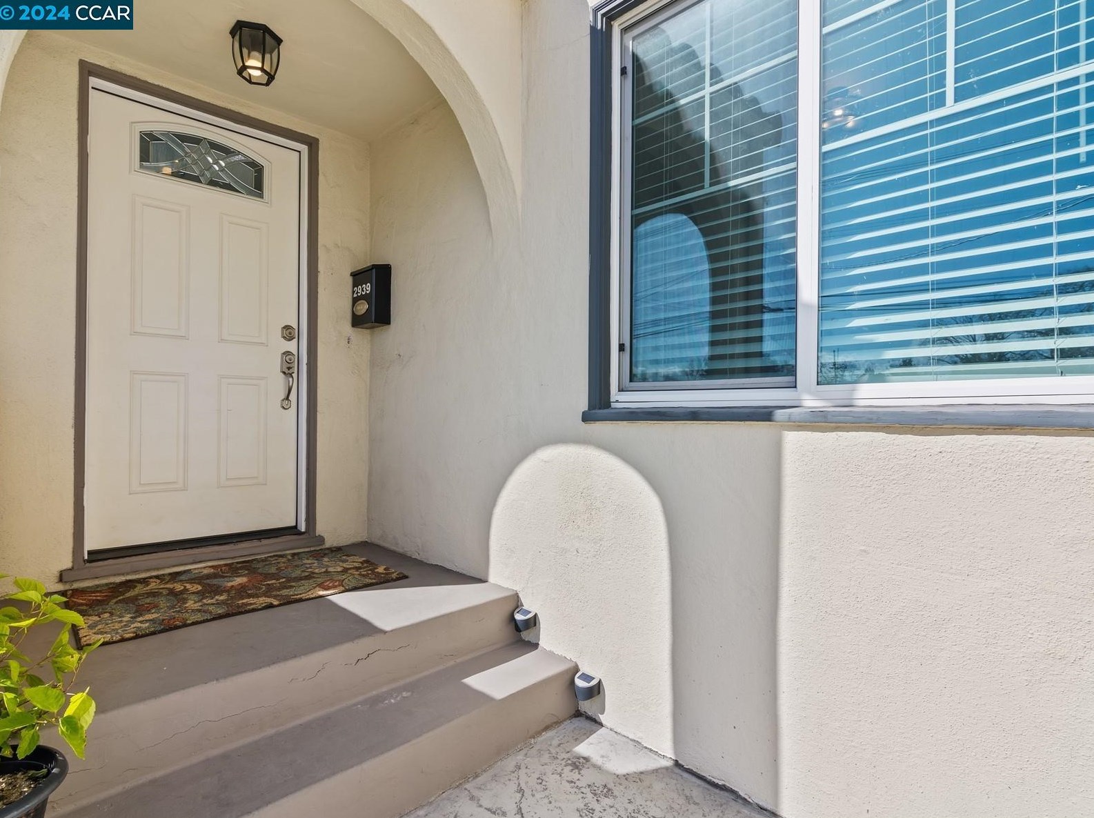 2939 Concord Blvd, Concord CA  94519-2610 exterior