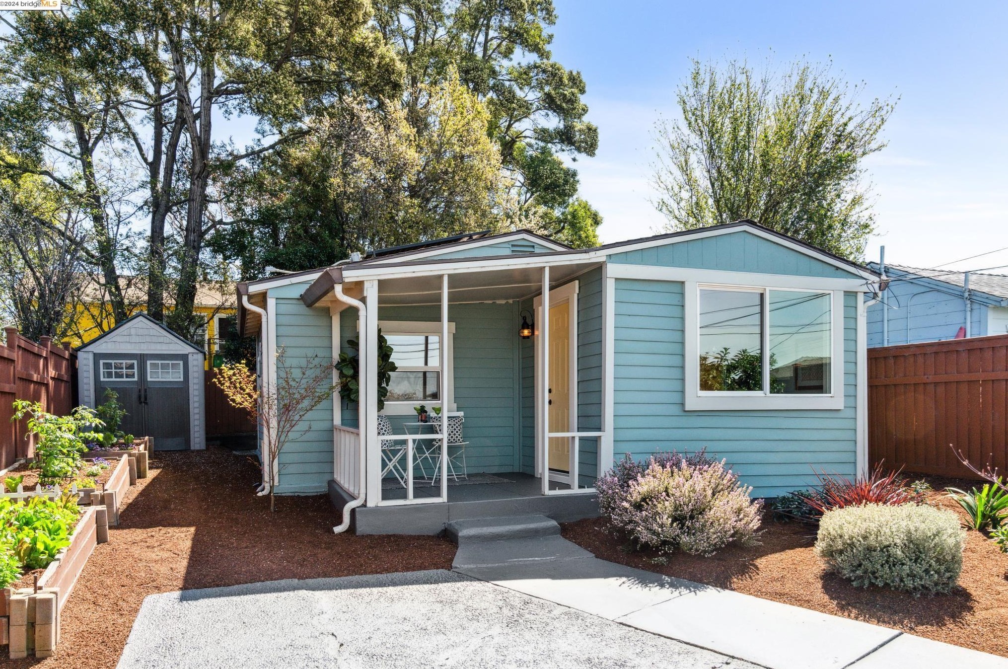 1529 Laurel Ave, Richmond CA  94805-1621 exterior