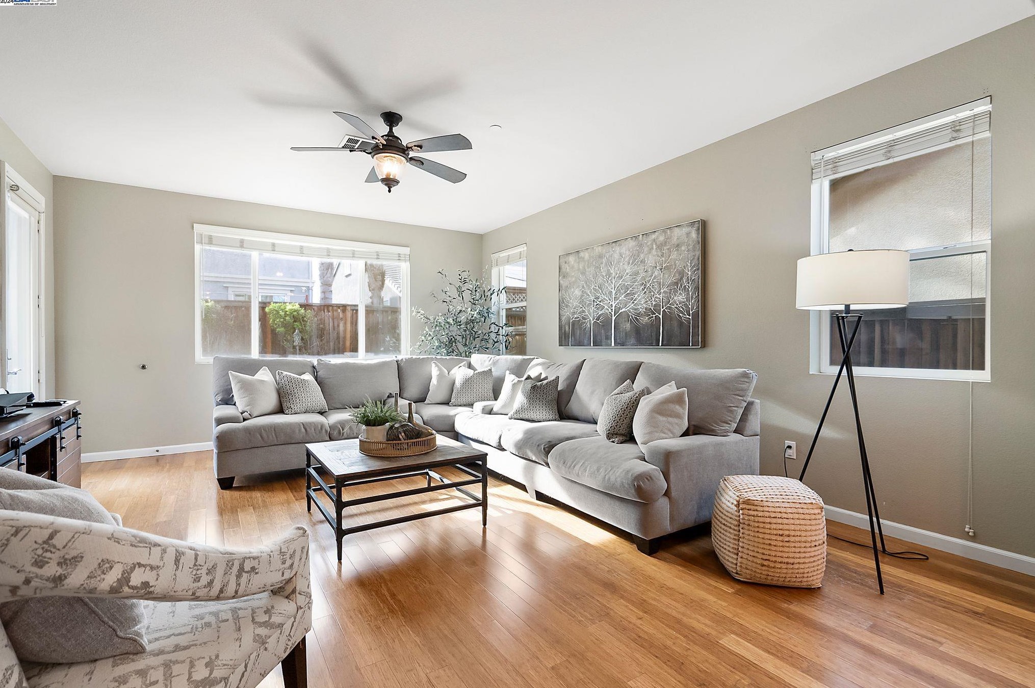 1653 Bedford Ct, Los Angeles CA  94513-5527 exterior