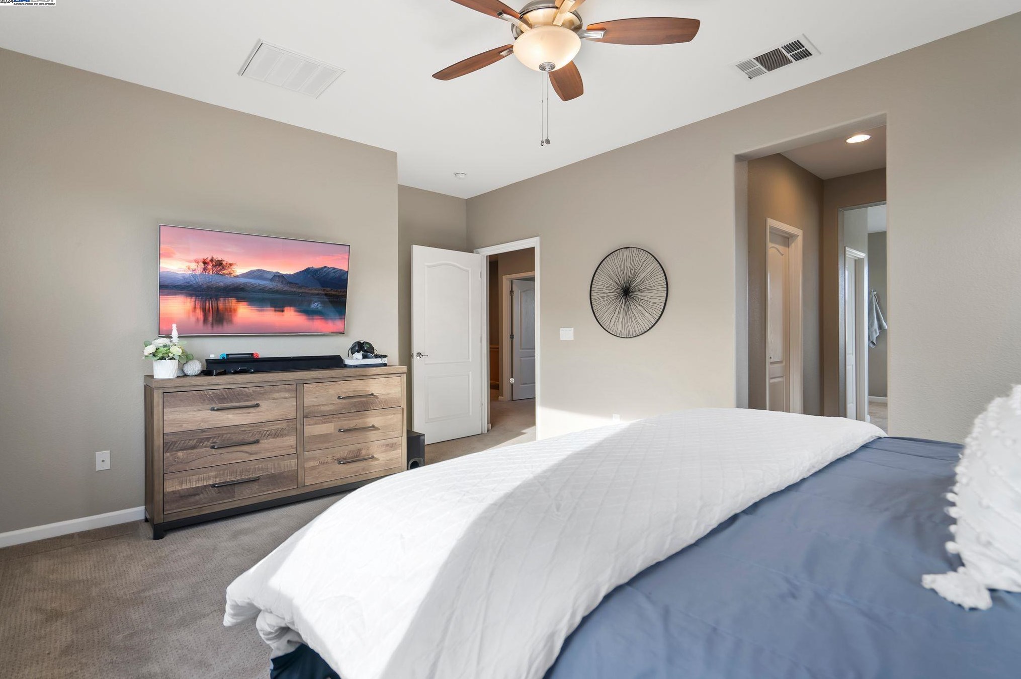 1653 Bedford Ct, Los Angeles CA  94513-5527 exterior