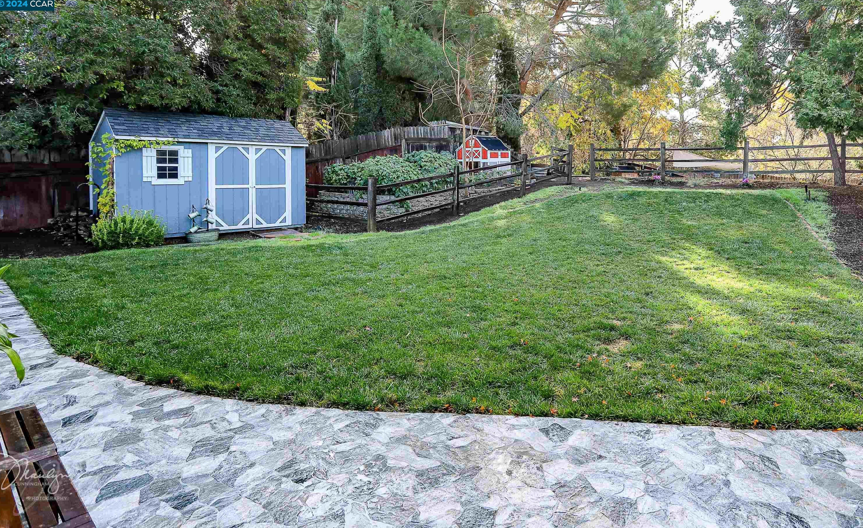 5024 Netto Dr, Concord CA  94521-2241 exterior