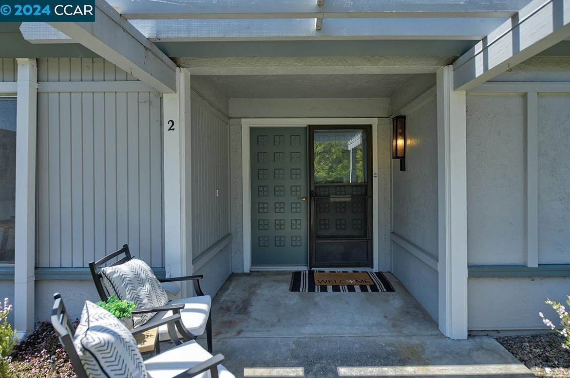 1441 Skycrest Dr, Walnut Creek CA  94595-1870 exterior