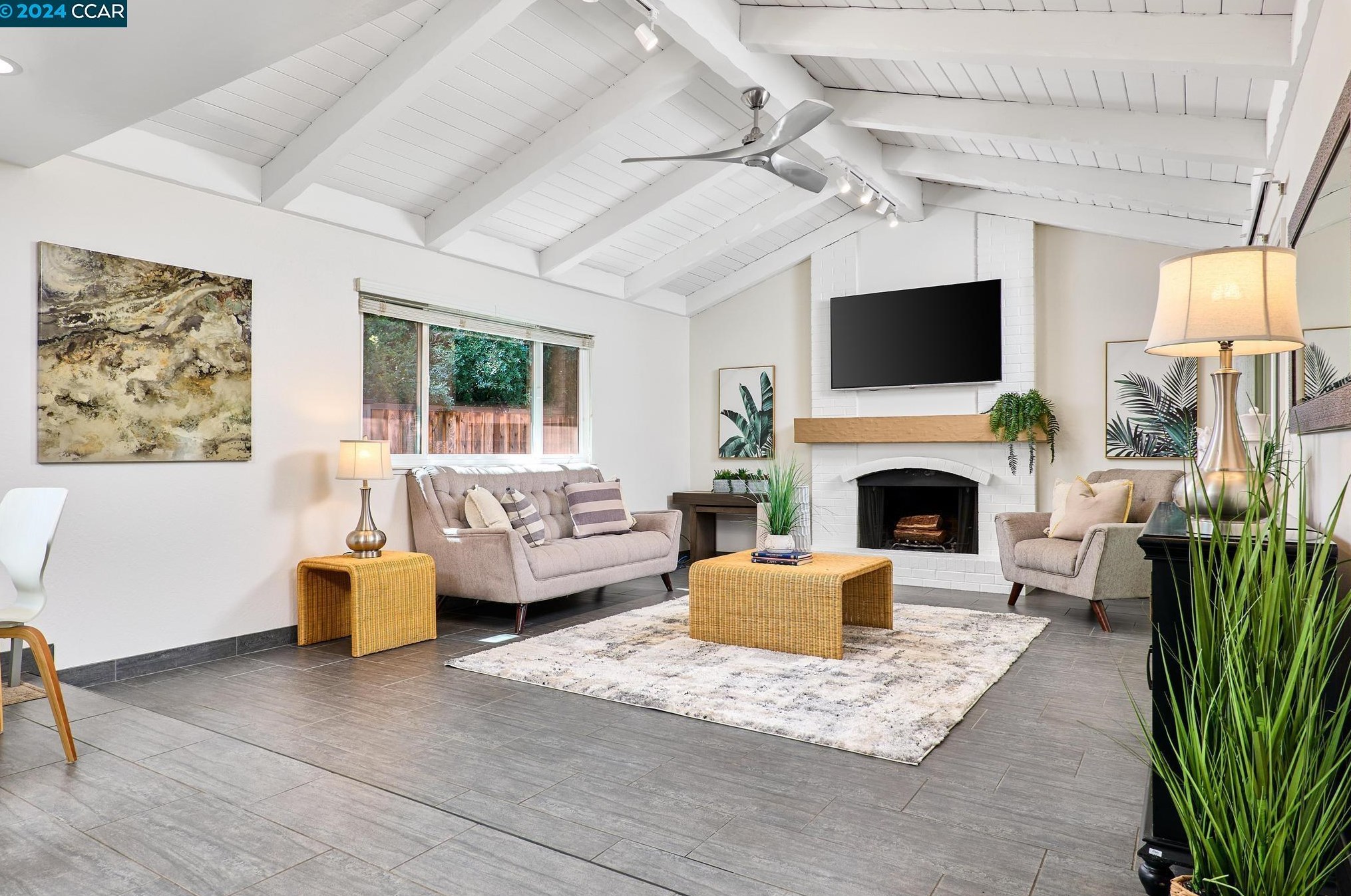 3860 El Campo Ct, Concord CA  94519-1823 exterior