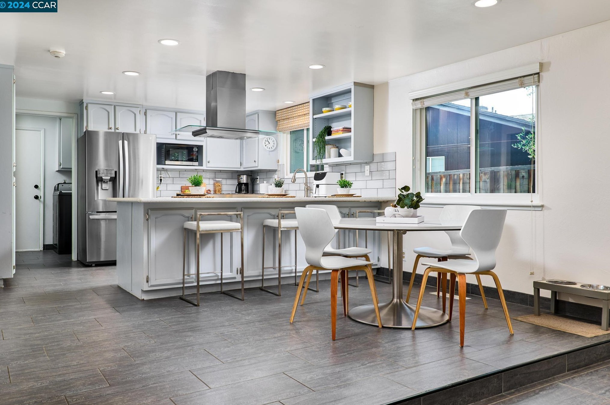 3860 El Campo Ct, Concord CA  94519-1823 exterior