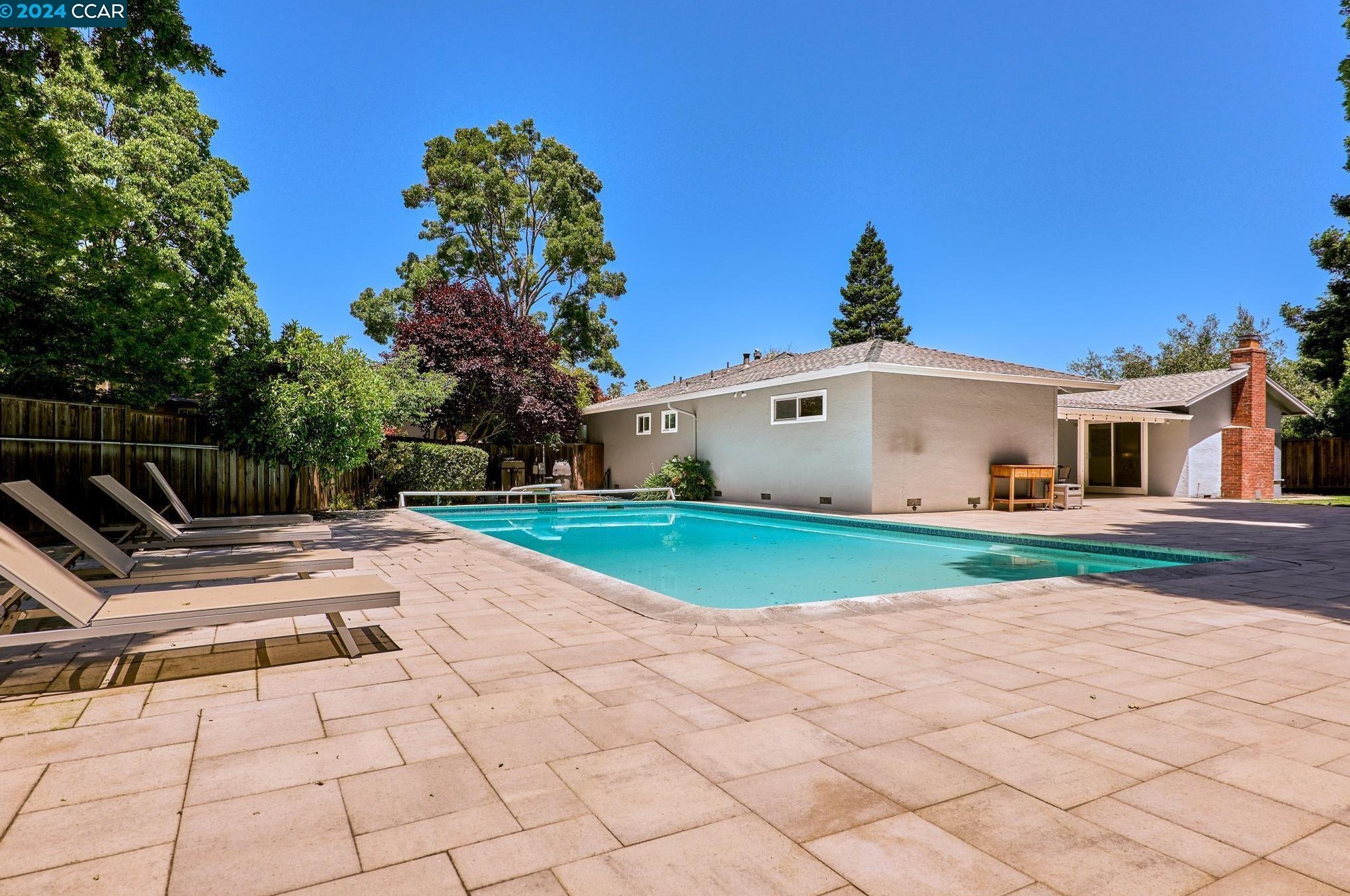 3860 El Campo Ct, Concord CA  94519-1823 exterior